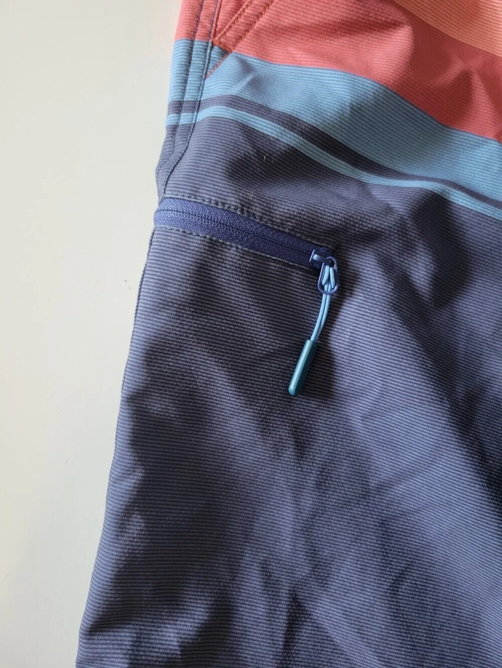 Vineyard Vines Performance Coral and Blue Stripe Board Shorts 32